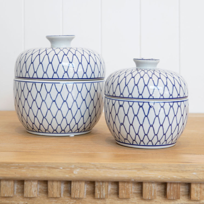 Diamond Blue And White Lidded Pot- 2 Sizes