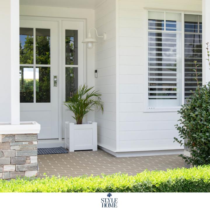 Hamptons Outdoor Square Pvc Planter Box - White