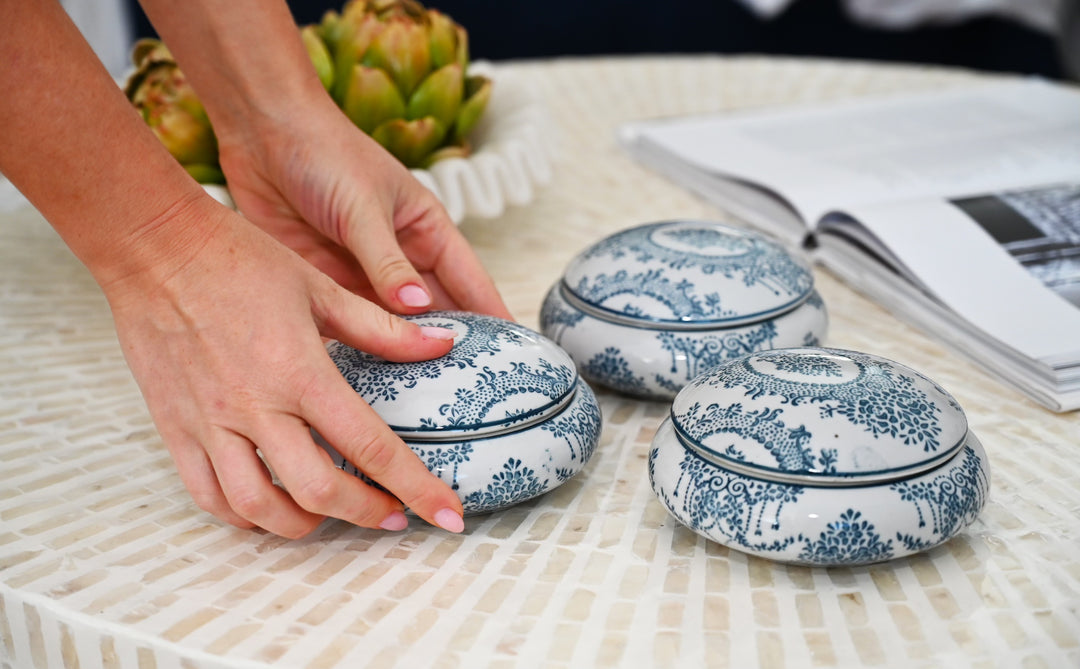 Delicate Scroll Round Ceramic Trinket Box