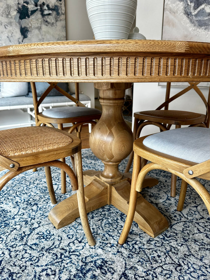 Amelia Round Dining Table