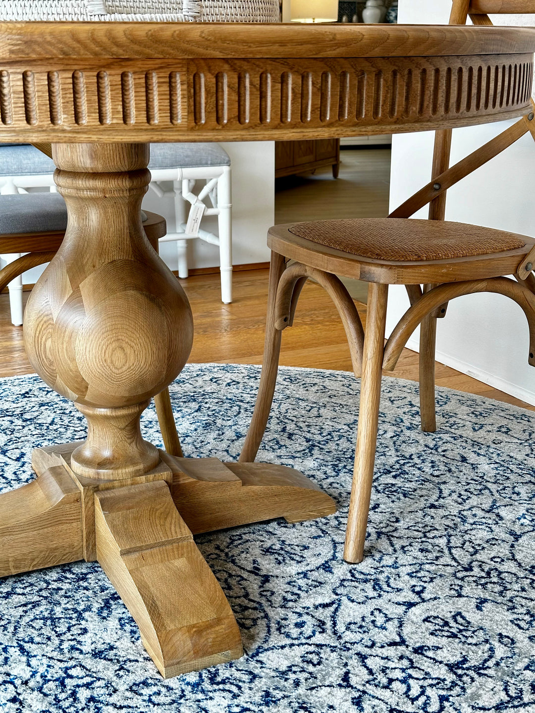 Amelia Round Dining Table