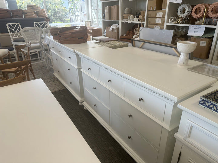 Ex floor 'REGENCY' Seven Drawer Chest with Dovetail drawers