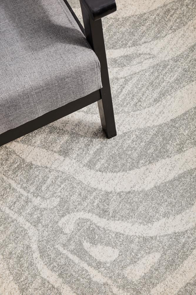 Chrome Savannah Silver Rug