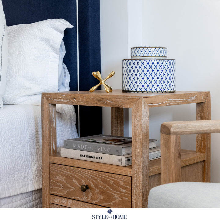 Hamptons bedside