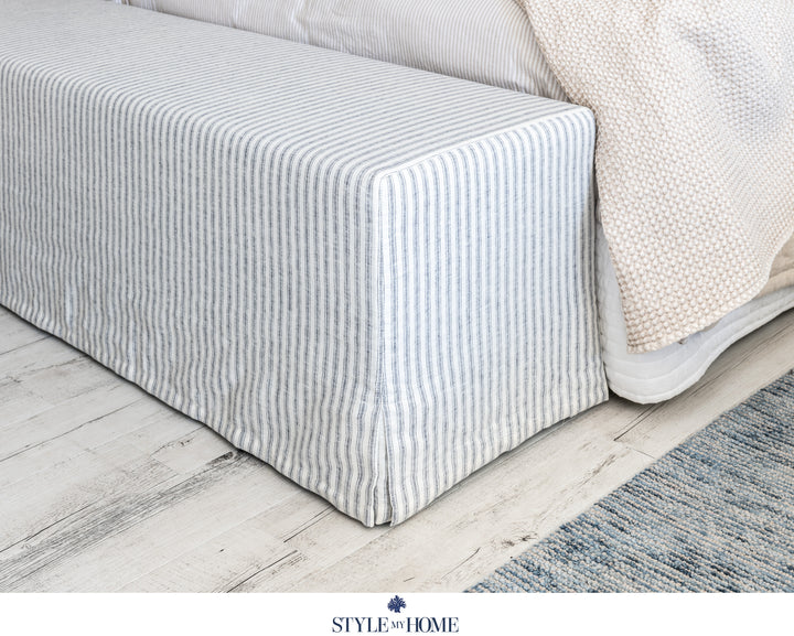 Coastal hamptons bench seat linen slipcover