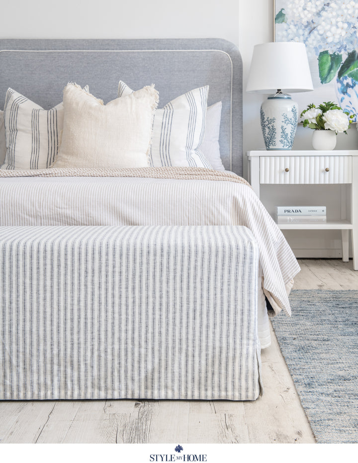 Coastal hamptons bench seat linen slipcover