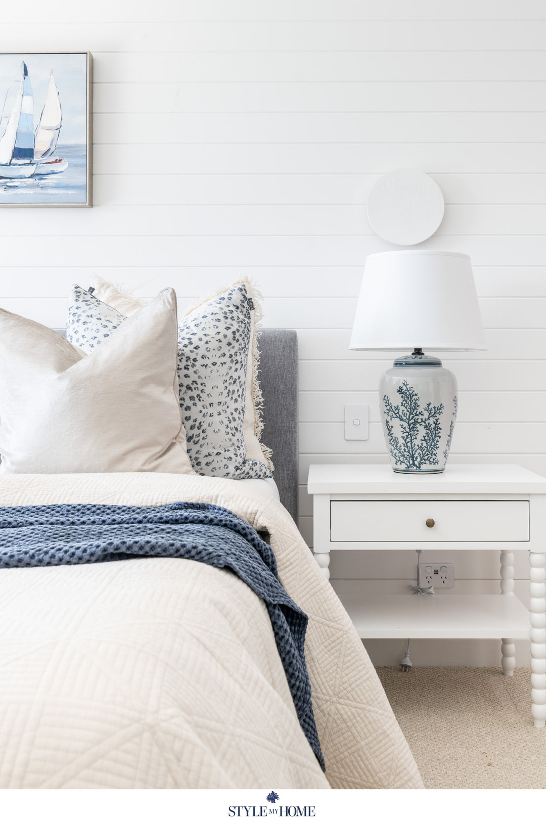 Hamptons bedside bobbin