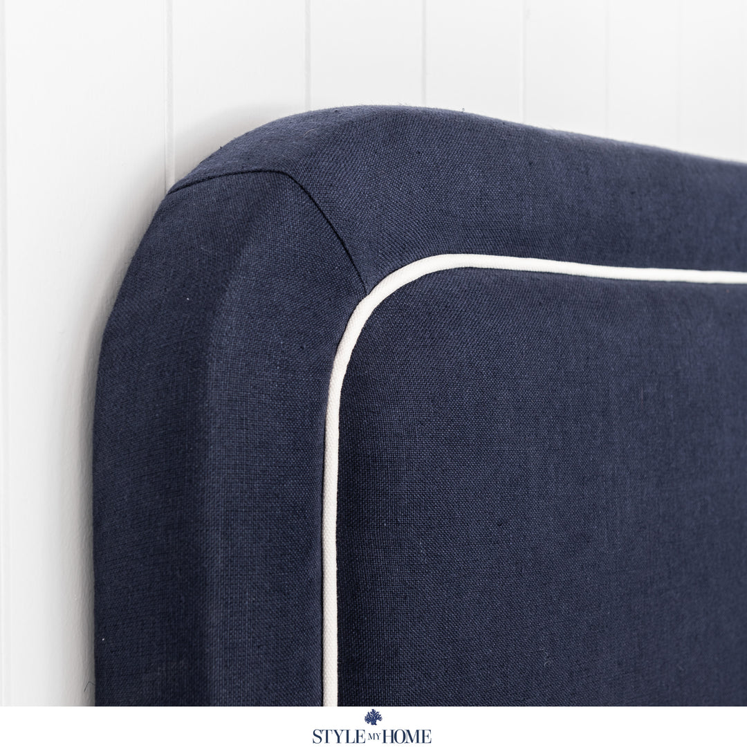 Hamptons bedhead navy