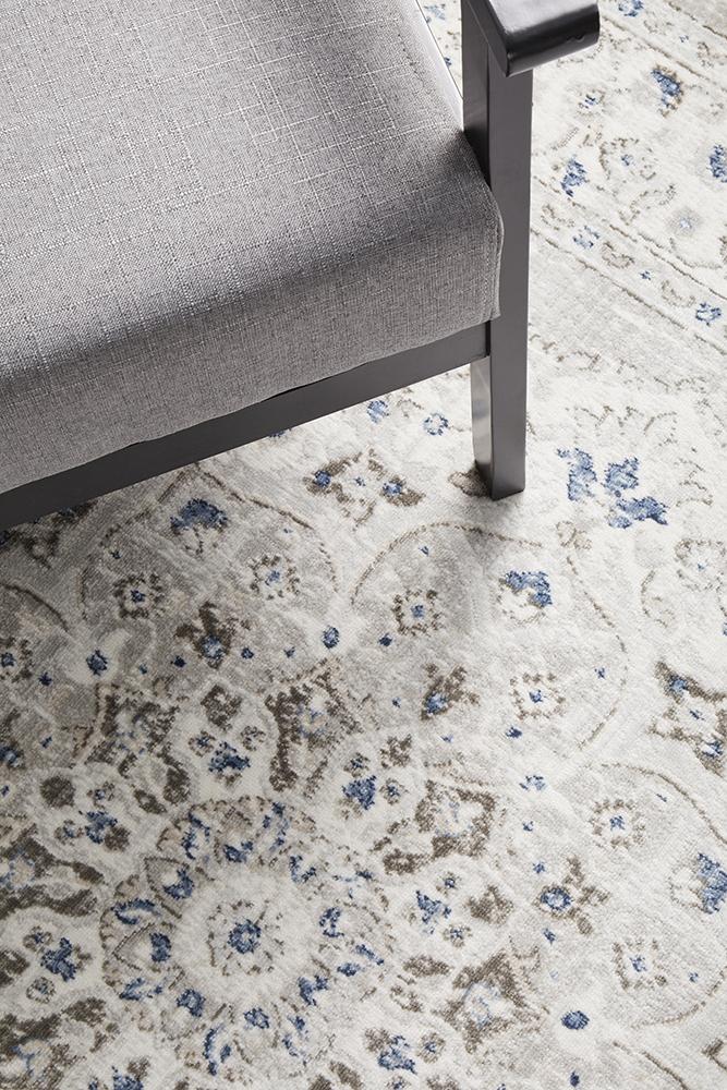 Manhattan Transitional Rug Silver