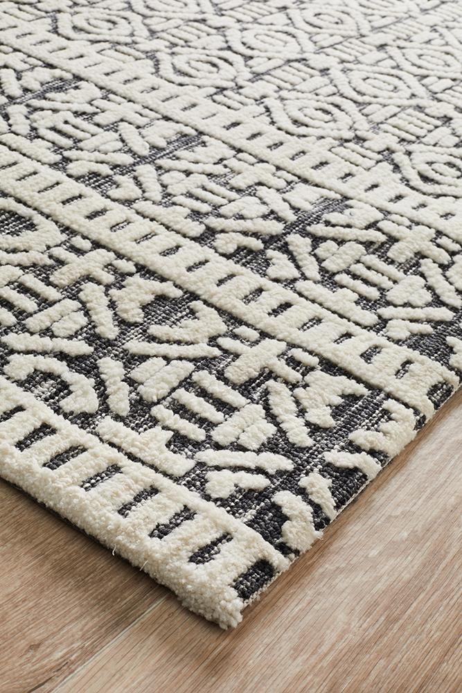 Adonis Ivory Black Rug