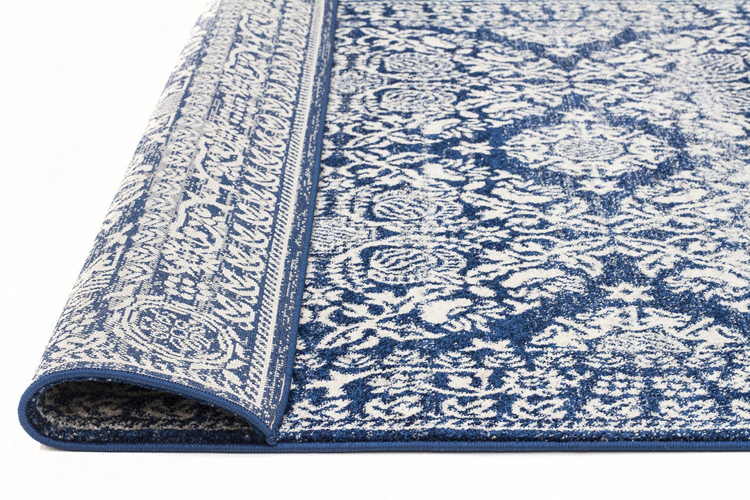 Gwyneth Stunning Transitional Navy Rug