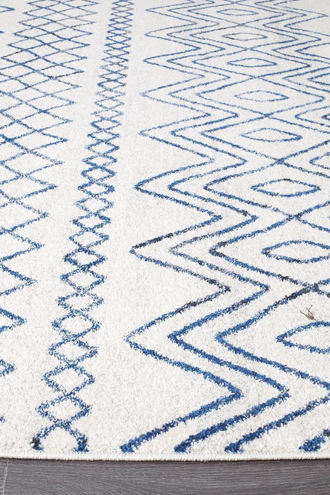 Oasis Nadia White Blue Rustic Tribal Runner Rug