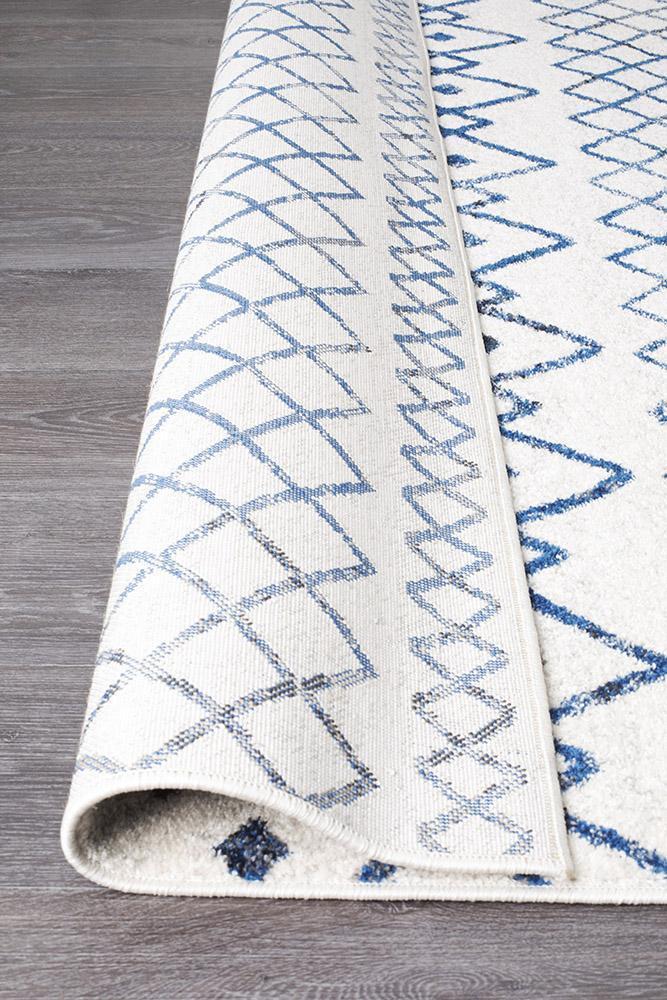 Oasis Nadia White Blue Rustic Tribal Rug