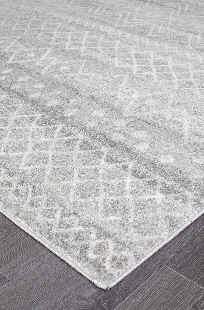 Oasis Selma Silver Tribal Rug