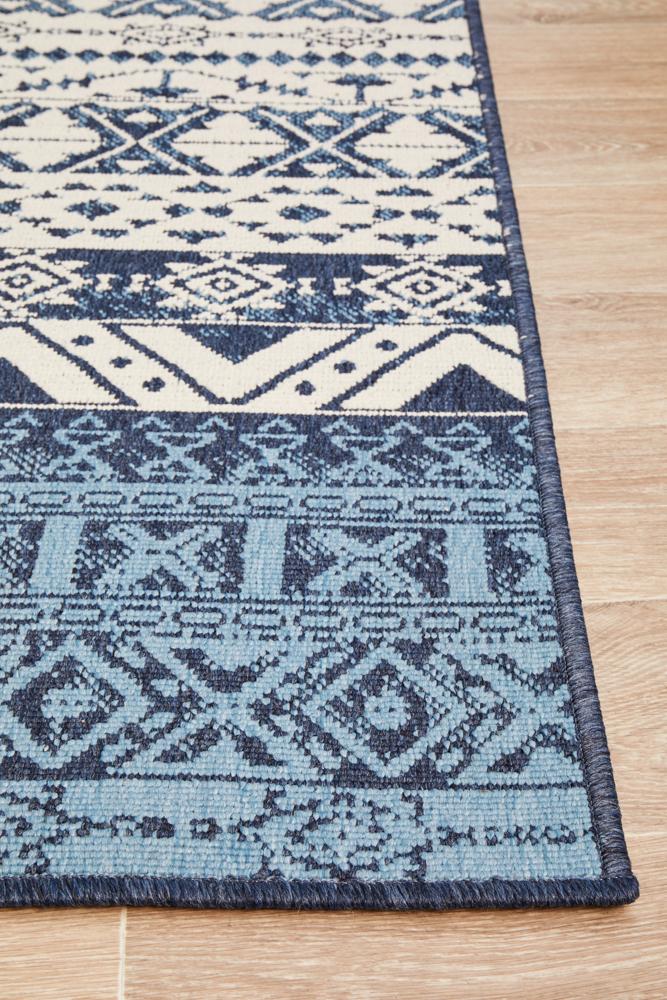 Seaside Motif White Blue Rug