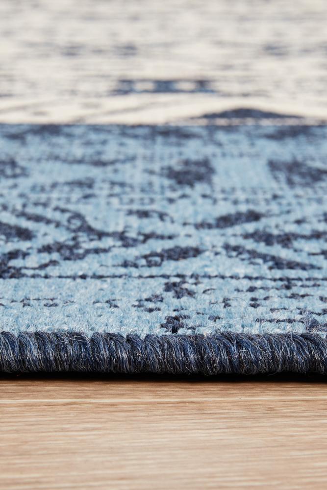 Seaside Motif White Blue Rug